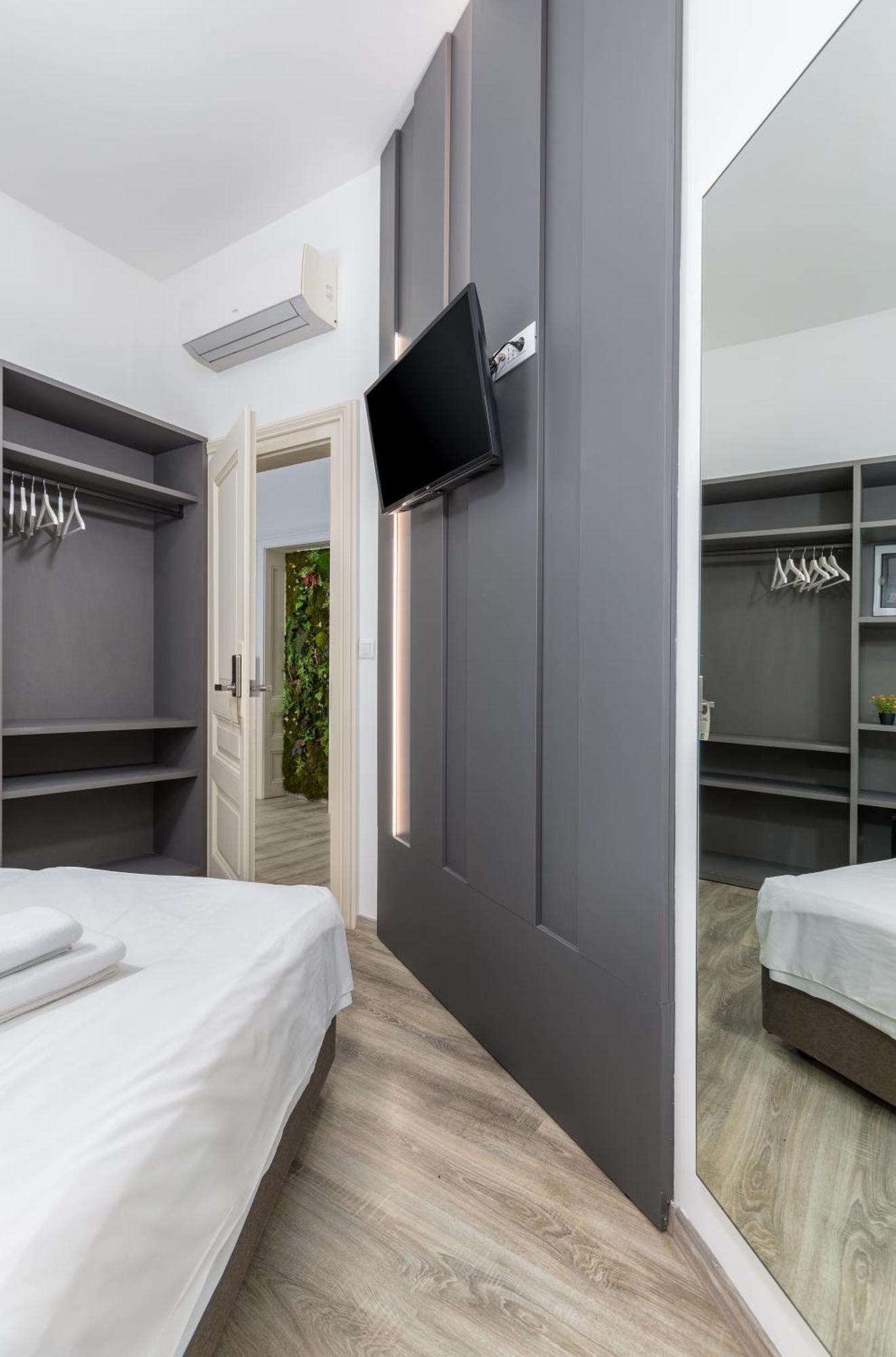 Boutique Suites Joyce Пула Экстерьер фото