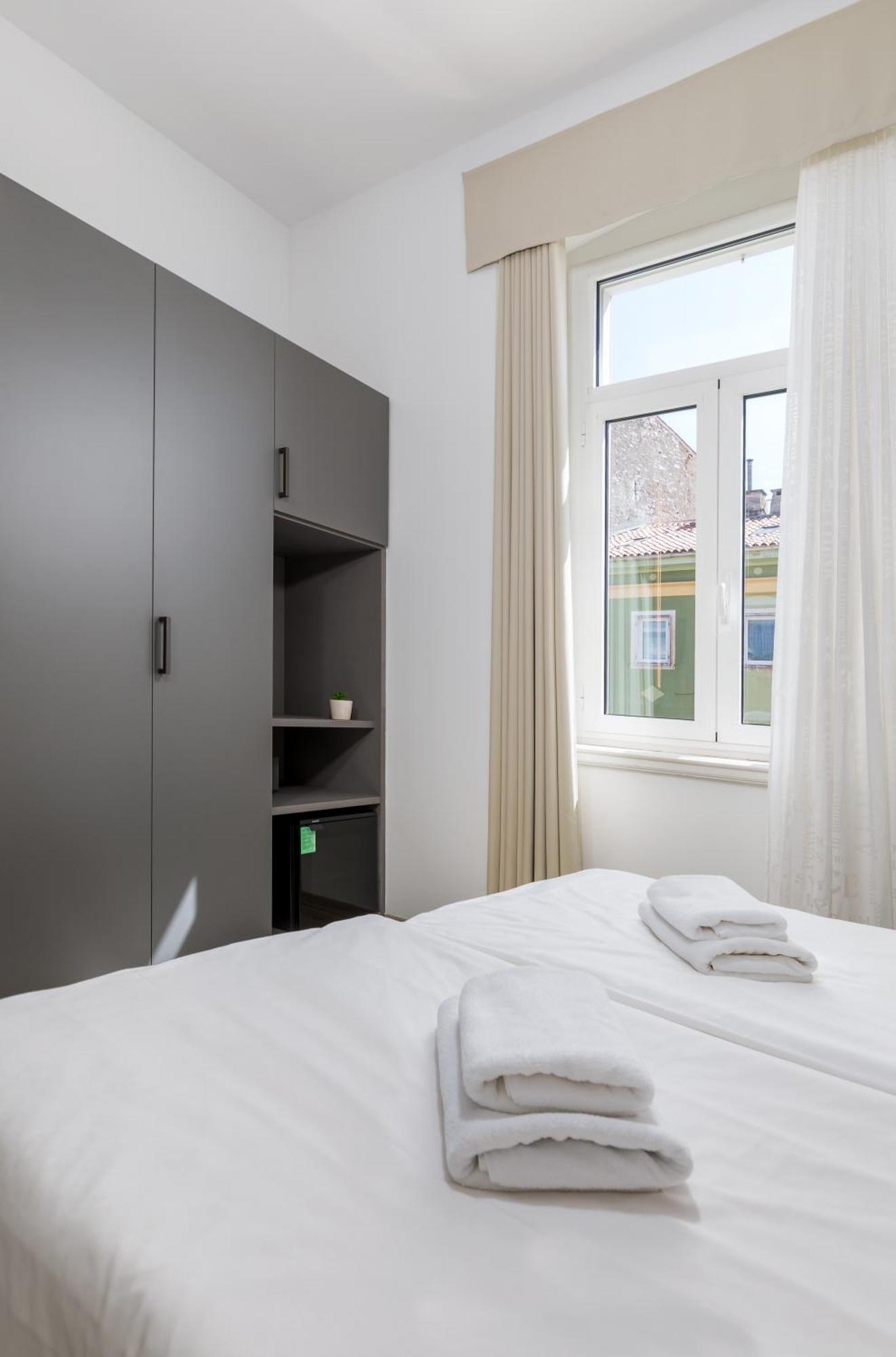 Boutique Suites Joyce Пула Экстерьер фото