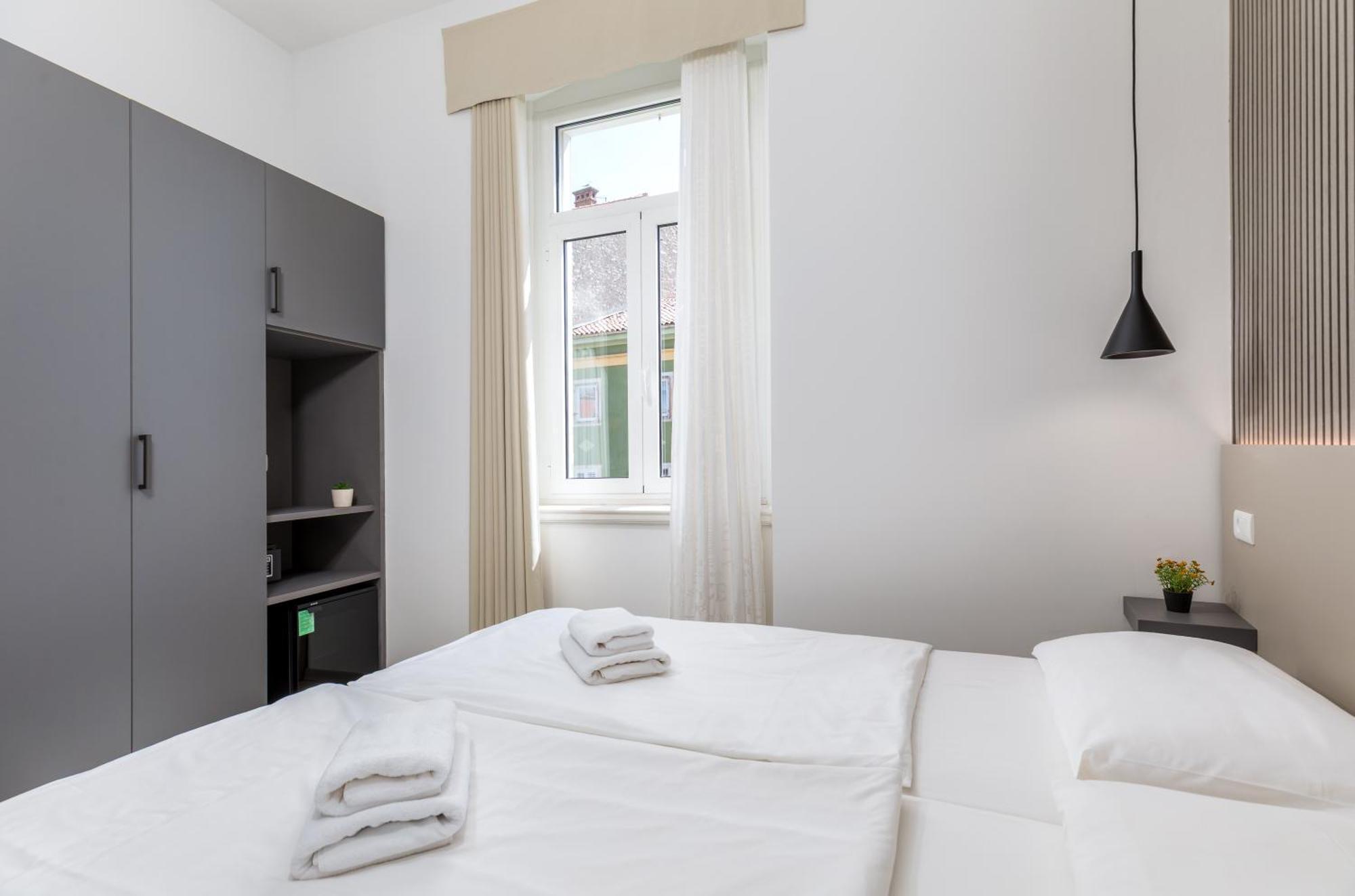 Boutique Suites Joyce Пула Экстерьер фото